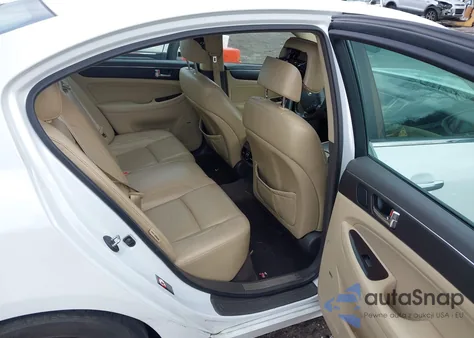 2011 Hyundai Genesis 3.8 z USA, uszkodzony, nr VIN KMHGC4DE4BU143298